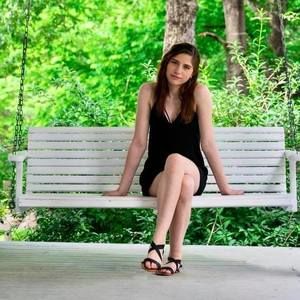 Meet your Posher, Maggie